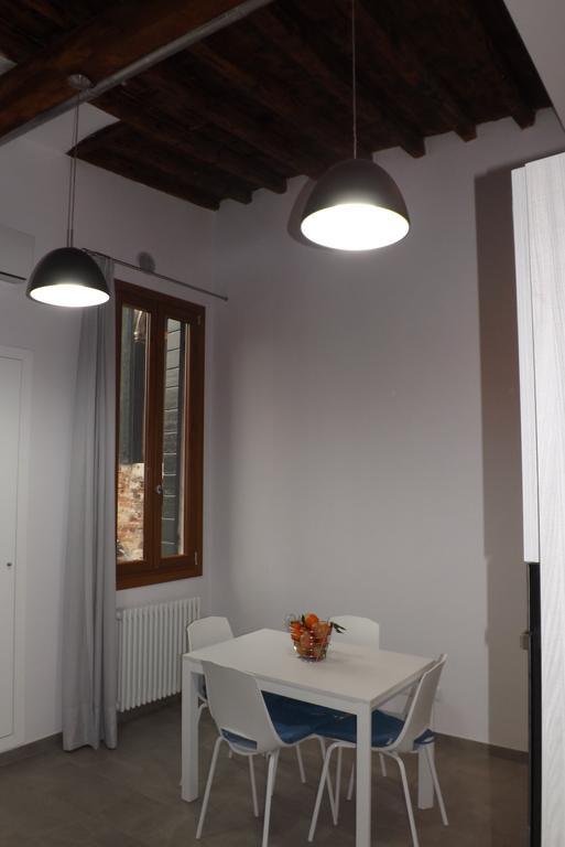 Venice House Pokoj fotografie